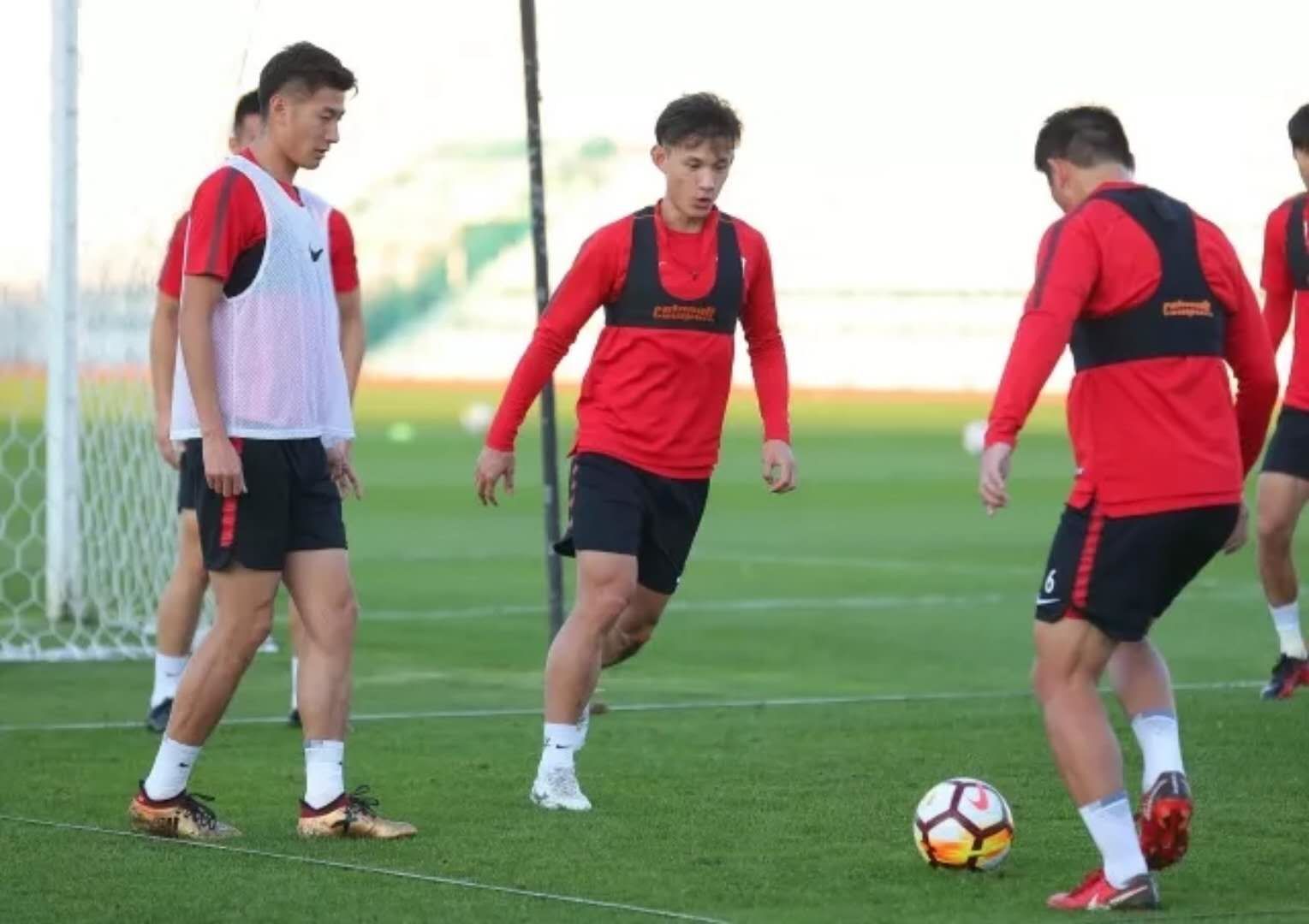 上海上港多哈训练视频,上海上港高清录像