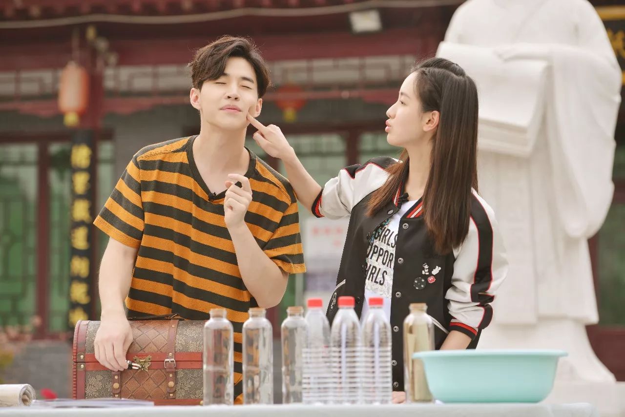 跳出情感真人秀综艺的窠臼，《如果爱》站在新高度上体味爱情