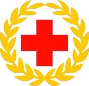 在小小眼球上，三台手术同时进行，不服不行！