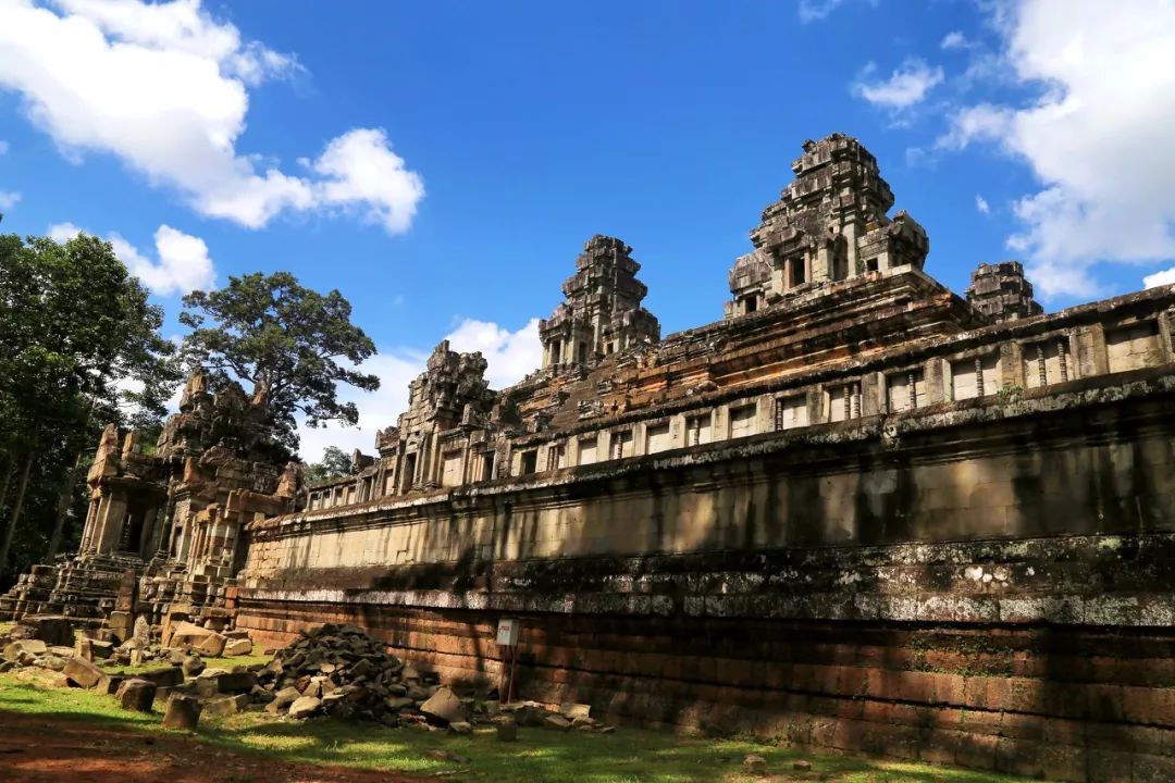 中国护照免签证国家一览表,护照下来去免签国家还需要签证吗