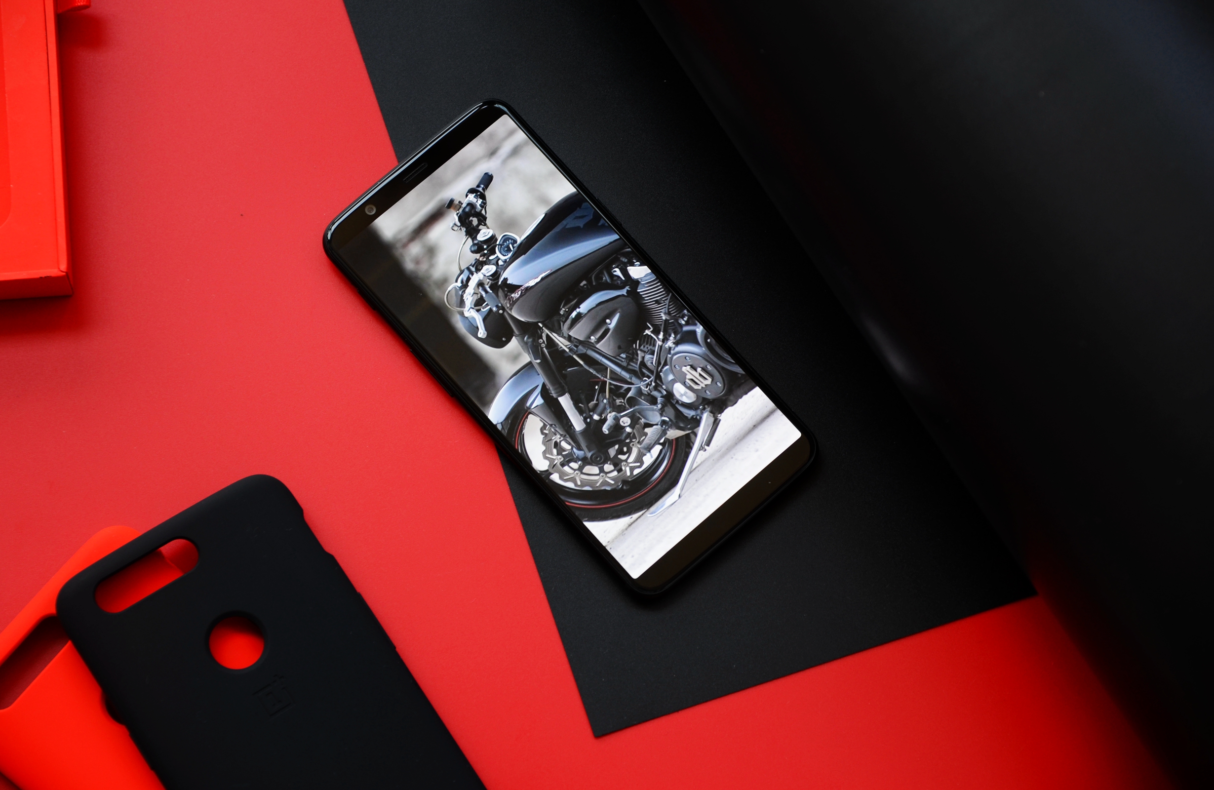 一加新旗舰手机一加5t上手体验,一加5t手机最新曝光