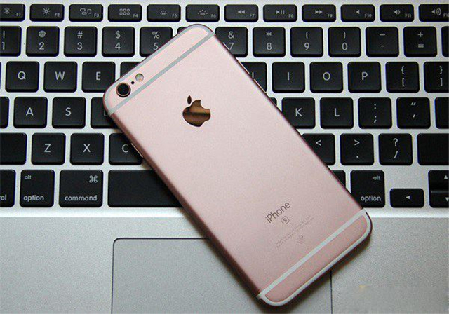 iPhone6s拆开换了块电池会有什么变化？亲测试验效果令人吃惊！