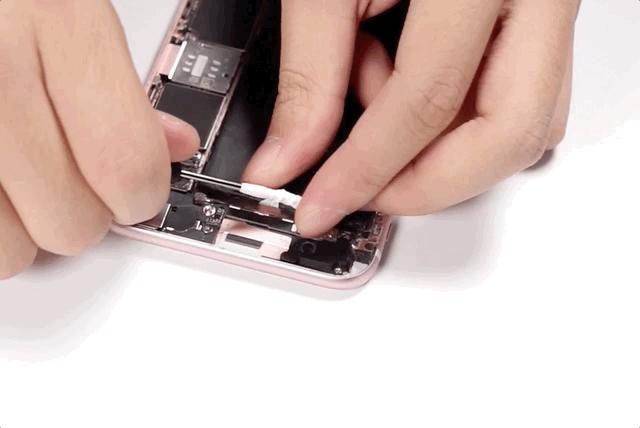 iPhone6s拆开换了块电池会有什么变化？亲测试验效果令人吃惊！