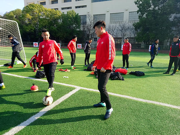 树欲静而风不止下半句是,树欲静而风不止何时才是尽头