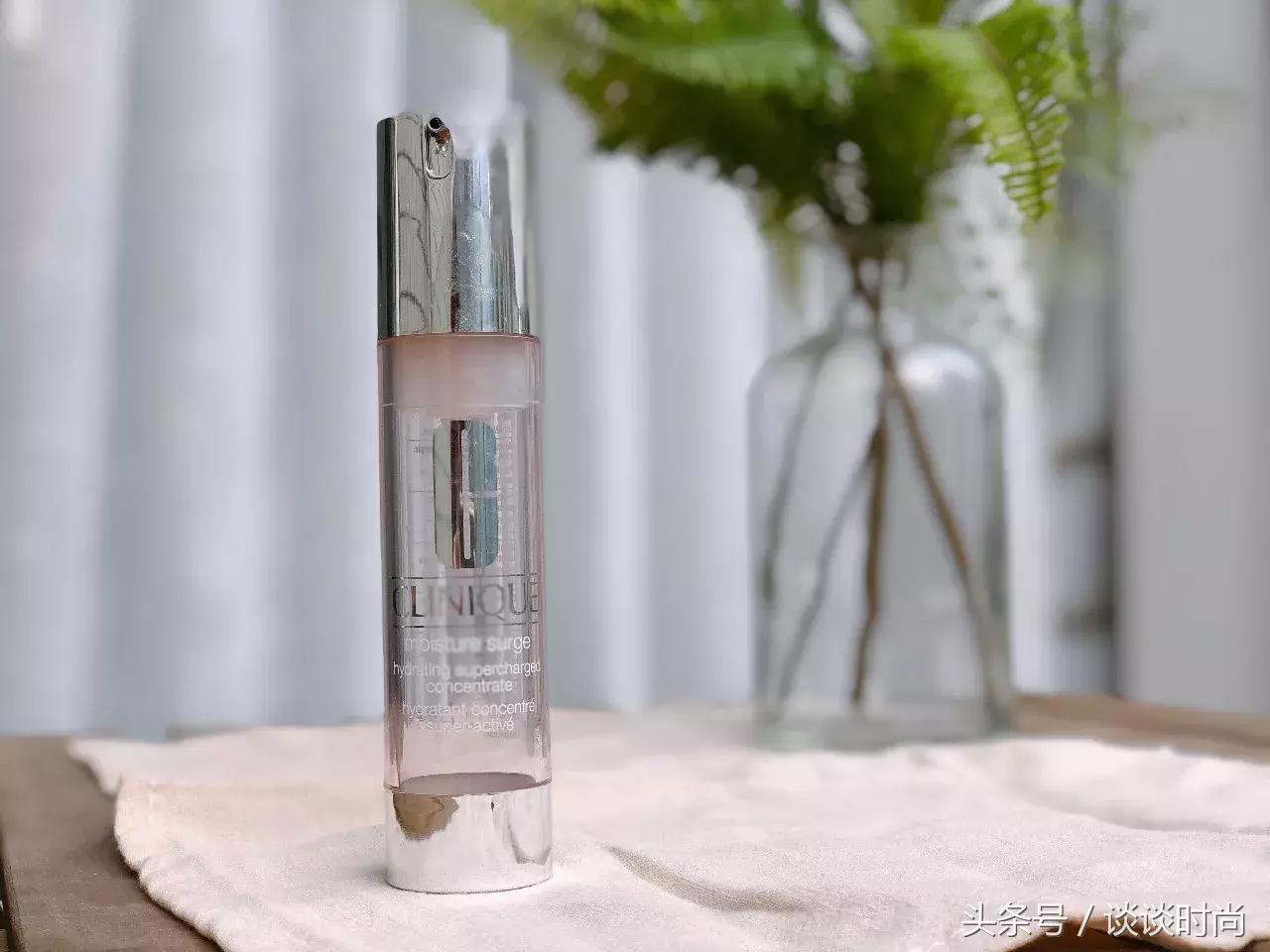 适合年轻人用的滋润提肤精华,适合敏感大油皮的大牌精华