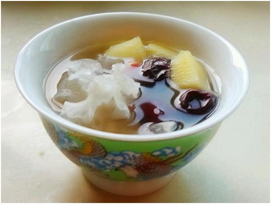 去除鲜银耳毒素,银耳怎么防止溢出来