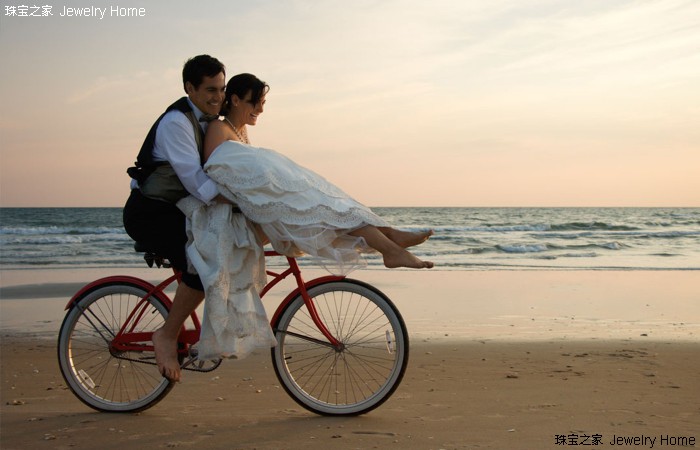 创意婚礼婚戒,中式婚礼婚戒选黄金还是钻石