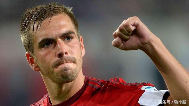 2019足坛十大退役球星,足坛十大从一而终的十大名将