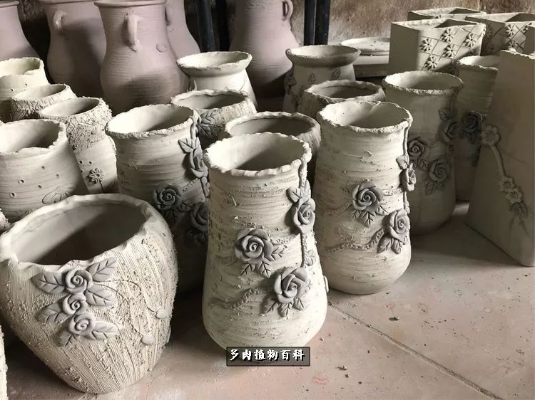 自己做多肉花盆，美肉美盆让阳台更加色彩！