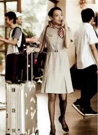 火炸天的羽绒服,rimowa新系列