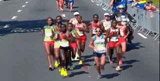 跑步快慢和脚脖子有关系,跑步的快慢跟胖瘦有关系