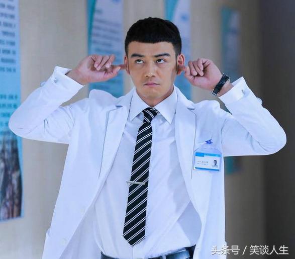 过年回家不怕了，小包总变身男妇科医生，教你如何面对催婚、逼婚