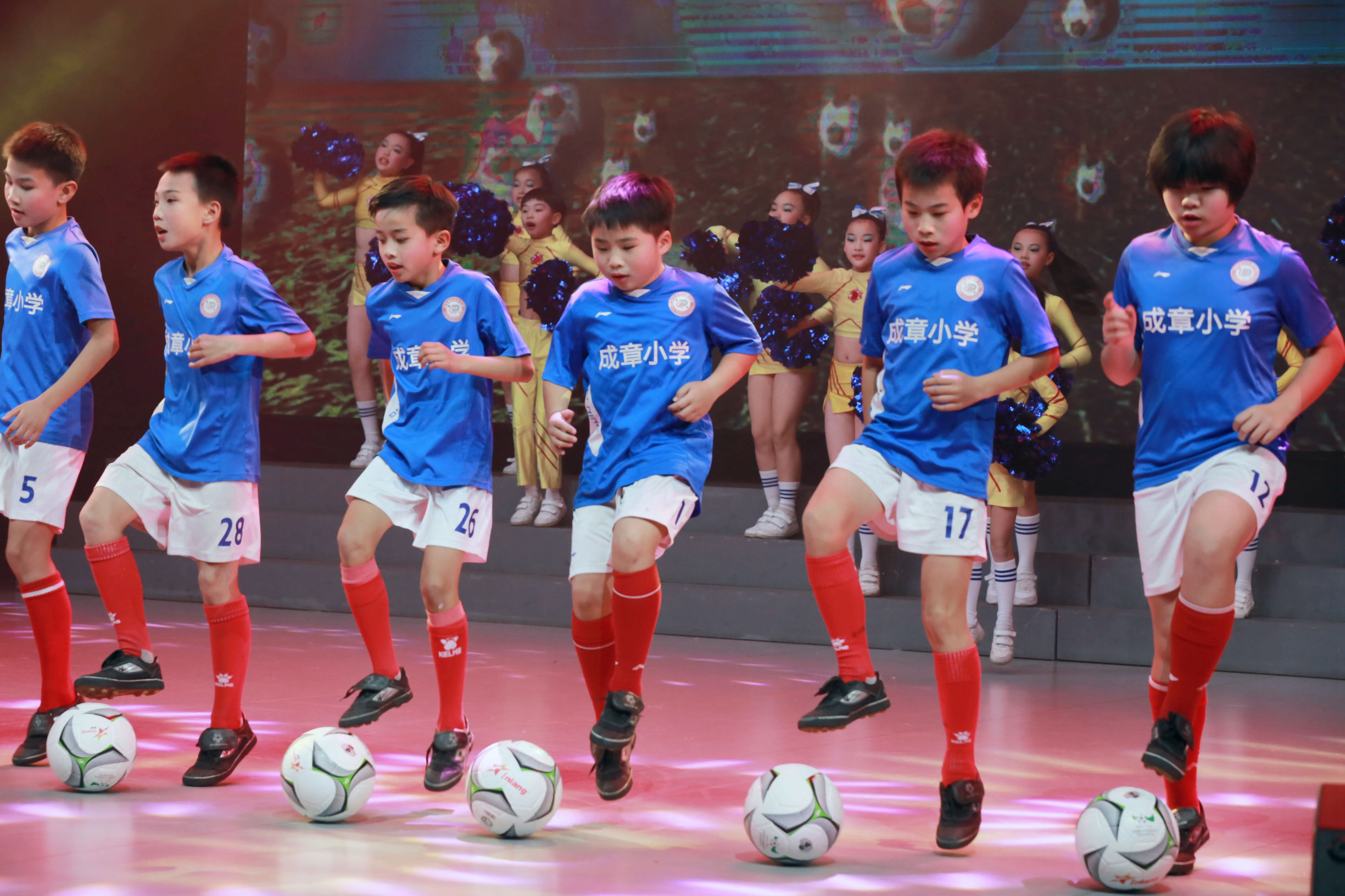 幼儿足球秀,足球童年