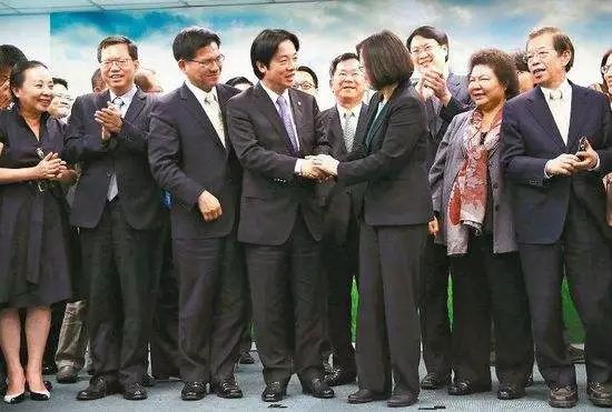 蓝军两翼齐飞,蓝军十年磨一剑