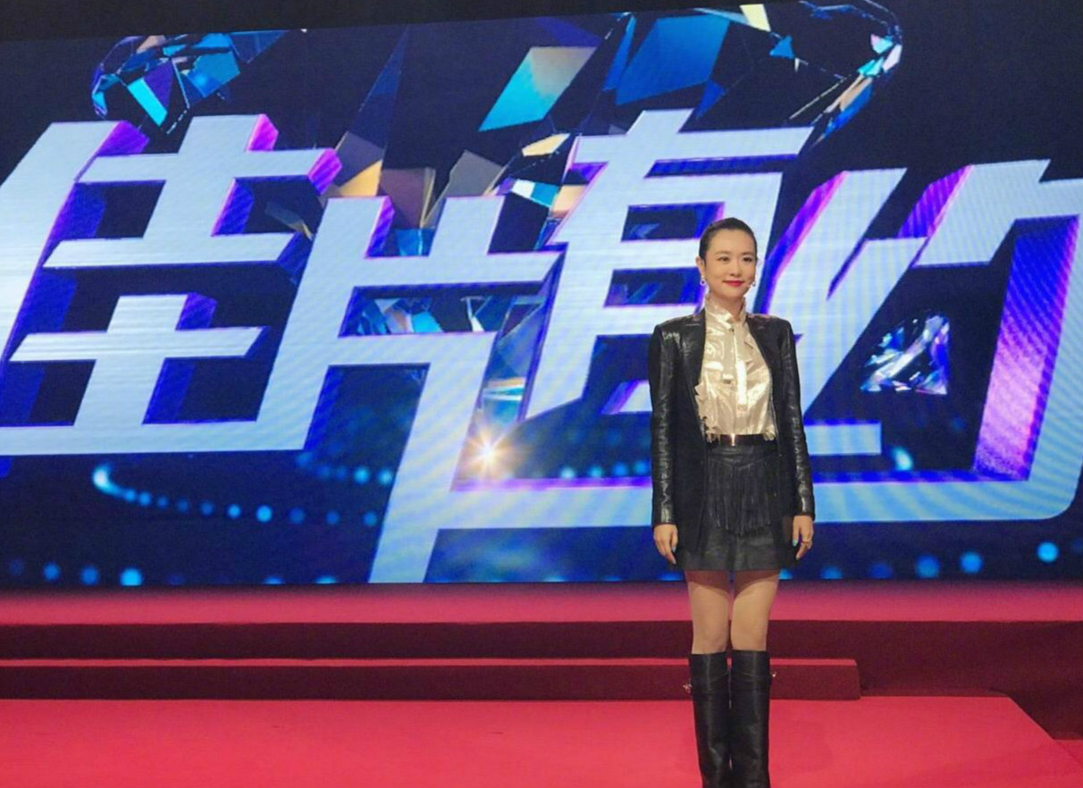 中国足球女星第一人,中国第一体育女明星