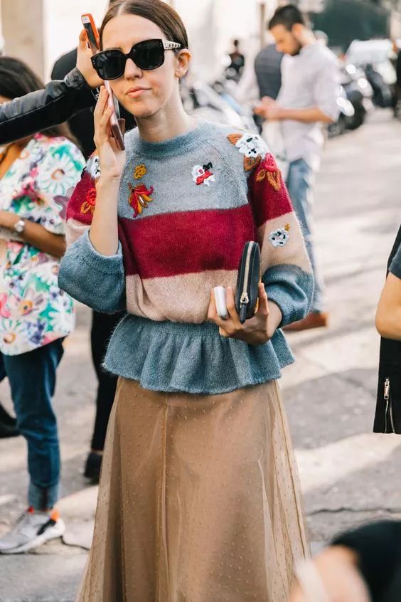 2018年不用大毛衣+仙女裙，你还敢说自己时髦？