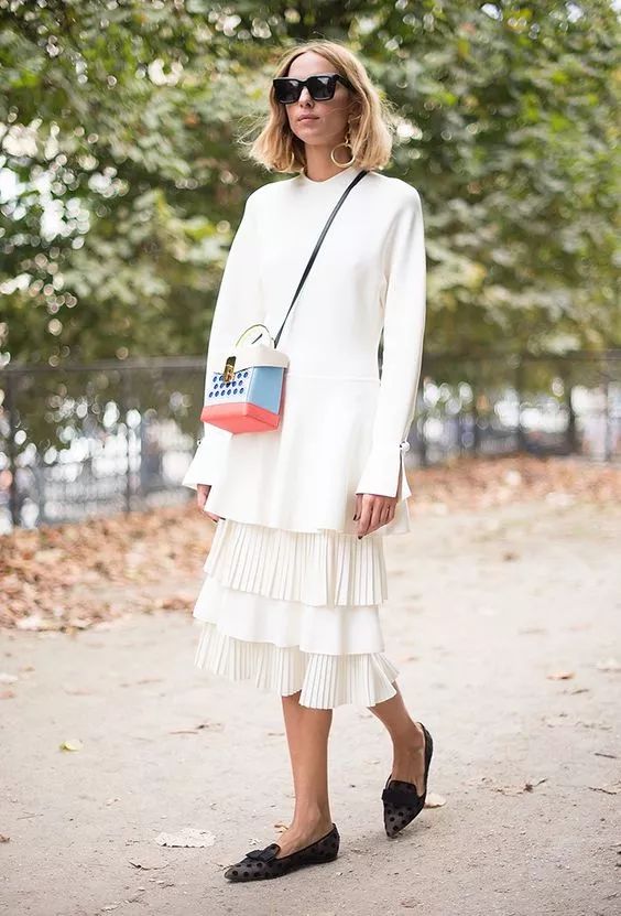 2018年不用大毛衣+仙女裙，你还敢说自己时髦？