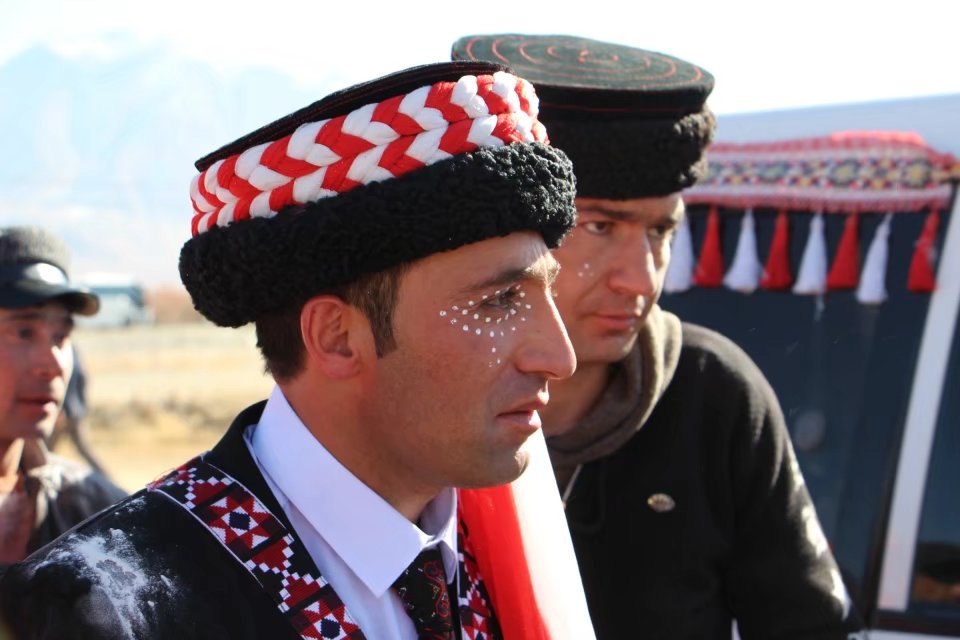 探访新疆帕米尔高原唯一白人民族,探秘帕米尔高原塔吉克族