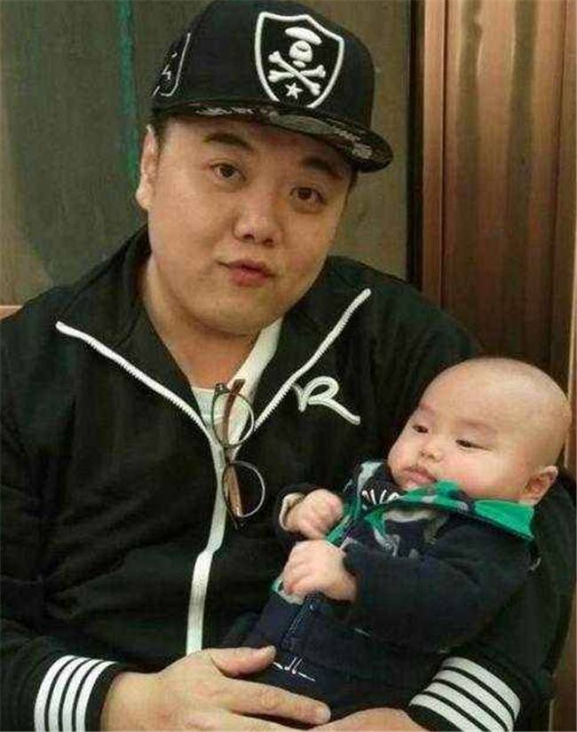 18岁成TVB知名编剧，得星爷提携身价翻倍，为圆导演梦2次倾家荡产