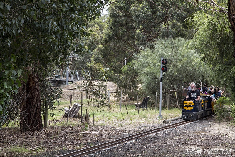 铁轨小火车亲子乐园,钻石铁轨迷你世界