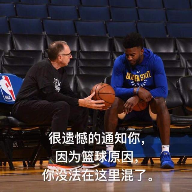 勇士新秀库里搞笑片段,库里勇士队镜头搞笑