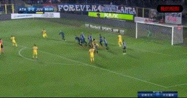 震惊足坛的手球,足球裁判手球