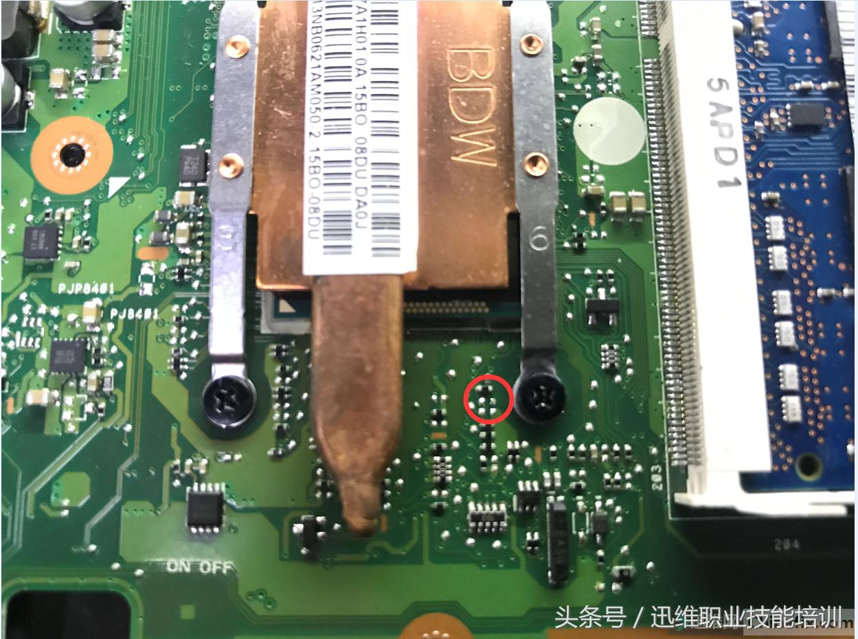 华硕进水了维修多少钱,华硕主板过流保护是进水了吗