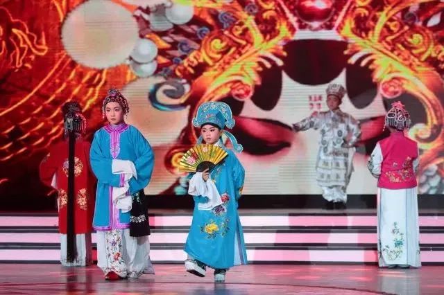 2022如皋童心闪耀的少儿春晚,宜兴紫砂春晚