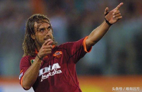 天下足球催泪文案青春凯旋,天下足球催泪文案罗纳尔迪尼奥