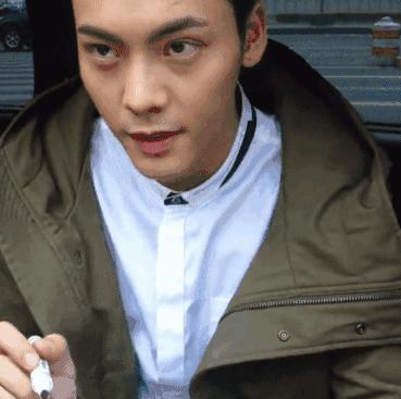 男生眉毛怎么修好看英气,男生眉毛怎么修好看自然