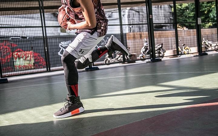 适合爆发力强的锋线篮球鞋,适合外场锋线的nike篮球鞋