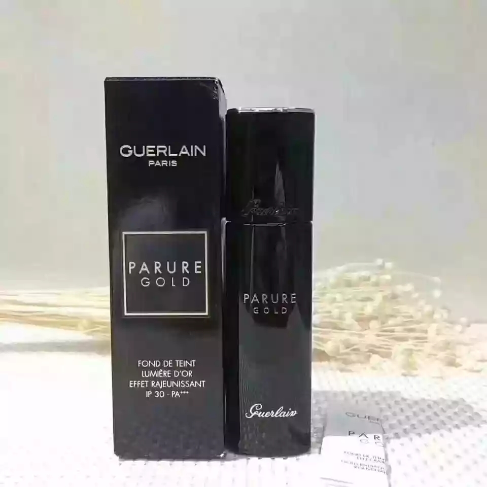 爱美的妹子适合买什么,干皮的妹子适合的粉底液