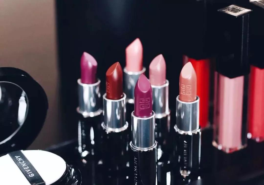 2019最值得买的彩妆,18岁适合的彩妆品牌