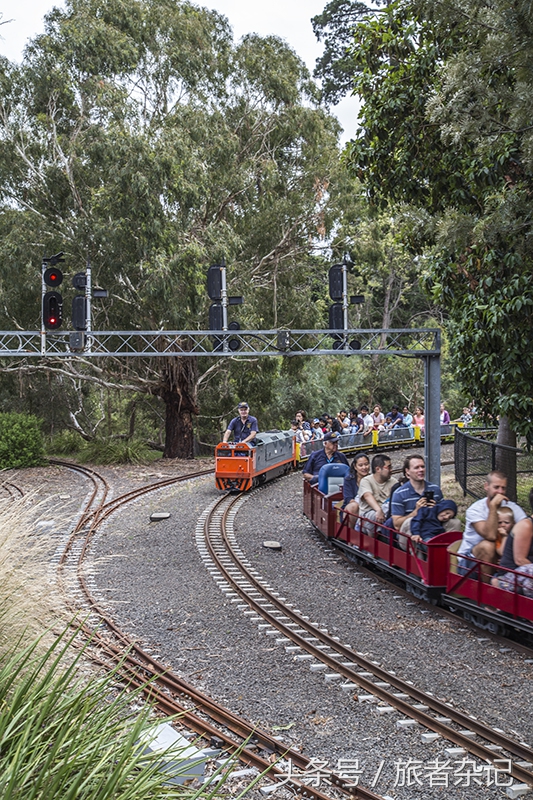 铁轨小火车亲子乐园,钻石铁轨迷你世界