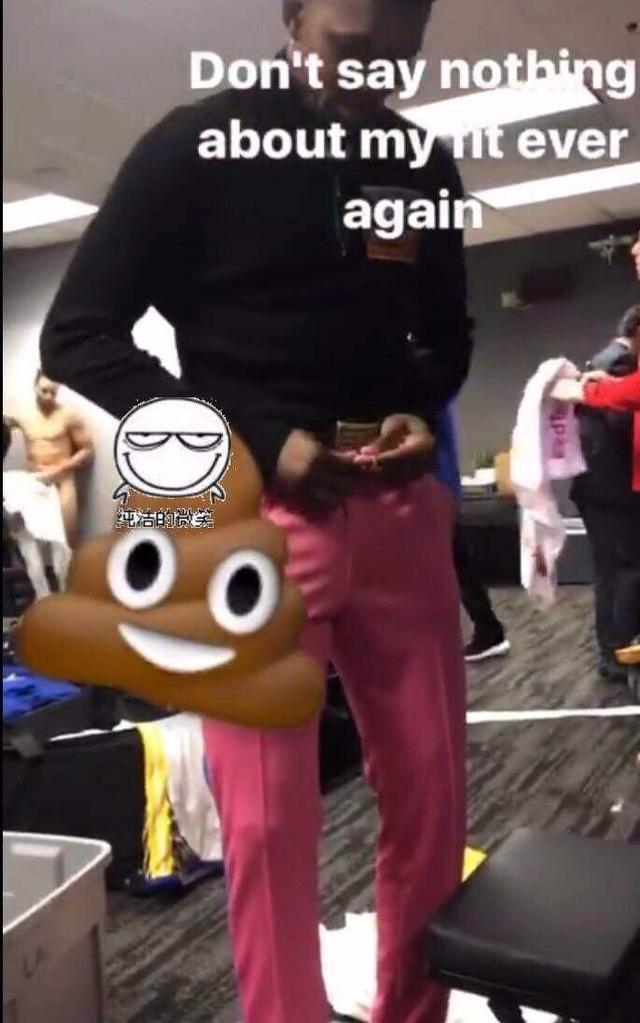 勇士新秀库里搞笑片段,库里勇士队镜头搞笑