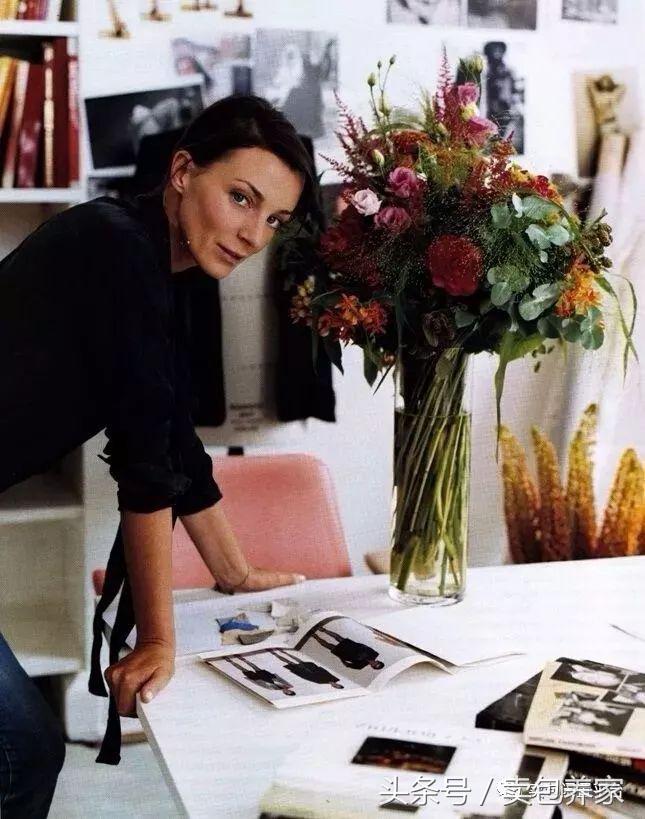 油腻辛辣反义词,油腻的同义词有哪些