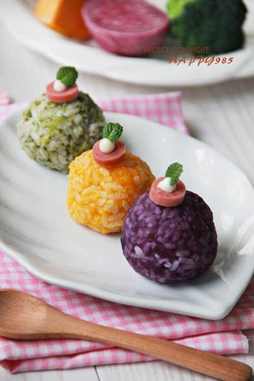 三色饭团红黄绿幼儿园,日本三角饭团做法大全