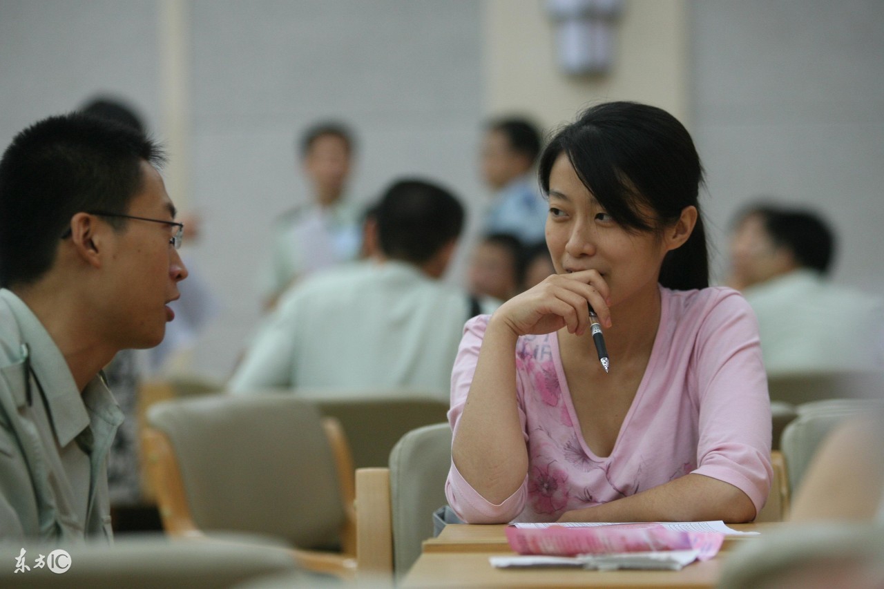 第1次相亲见面说什么合适呢,相亲一般都是聊什么