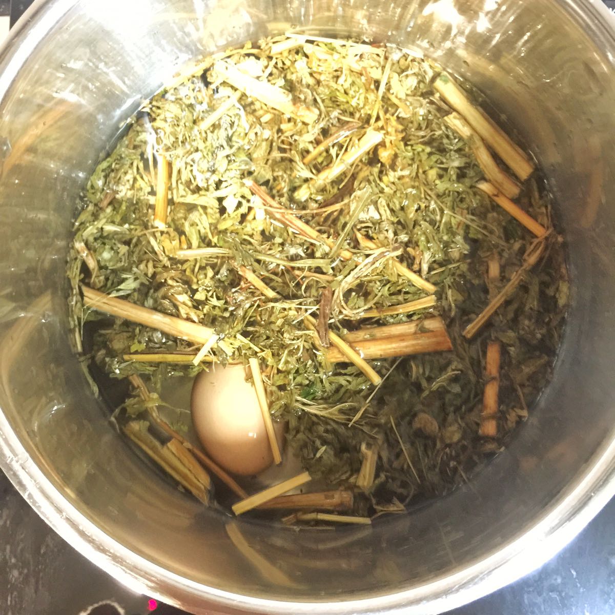 姨妈颜色判断身体健康,从姨妈颜色看健康