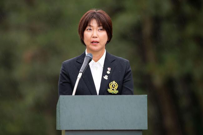 一周体育营销案例：足协杯与燕京续约四年！耐克官宣库鸟加盟巴萨