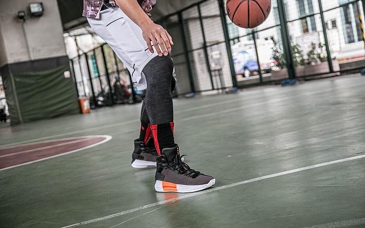 适合爆发力强的锋线篮球鞋,适合外场锋线的nike篮球鞋