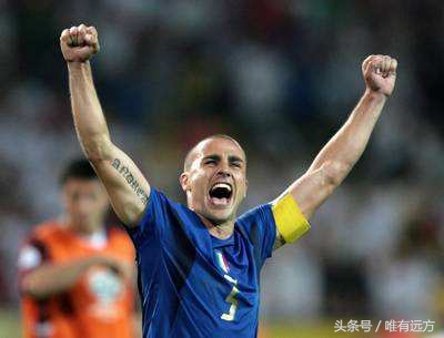 天下足球催泪文案青春凯旋,天下足球催泪文案罗纳尔迪尼奥