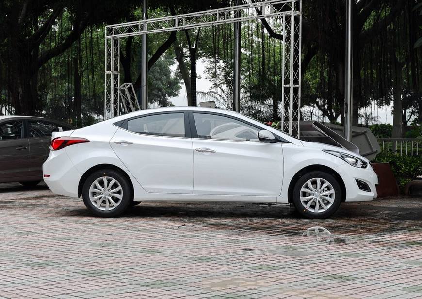 科鲁兹对比朗逸怎么选,科鲁兹vs别克哪辆车更好