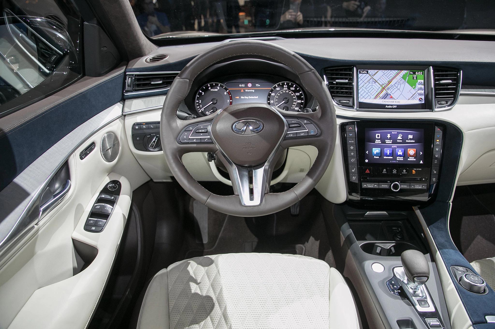 2019英菲尼迪qx50carplay,英菲尼迪qx50和crv哪个更值得入手