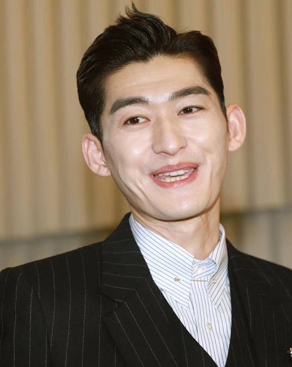 张翰在日本活动,张翰去日本旅游