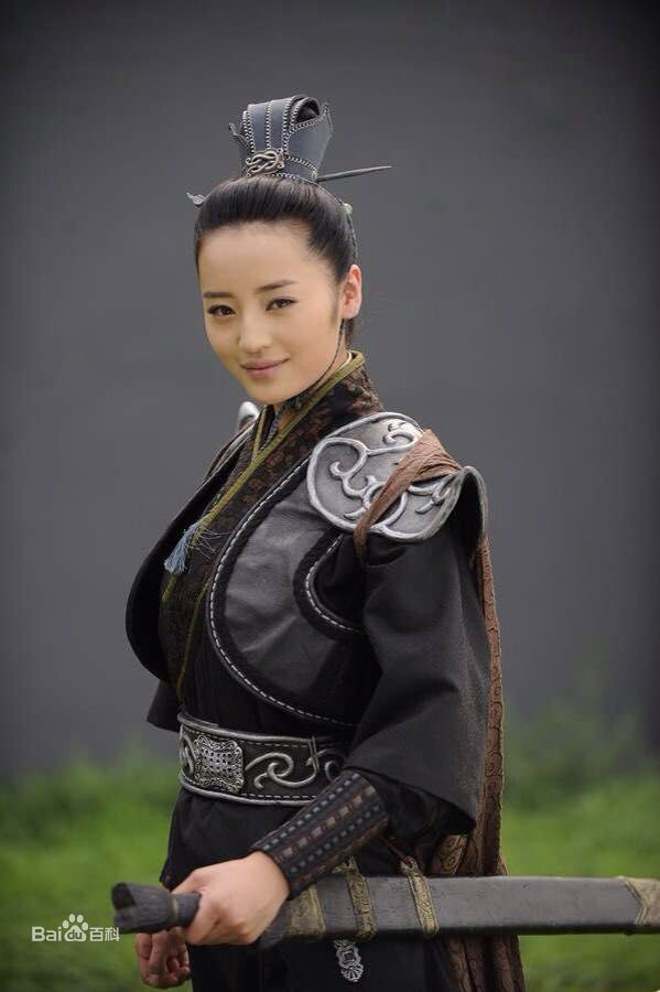 聊城明星秦雪,艺人秦雪东阿