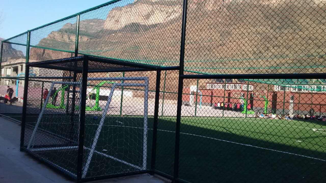 笼式5人足球场围网高度,5人制足球场围网高度国家标准