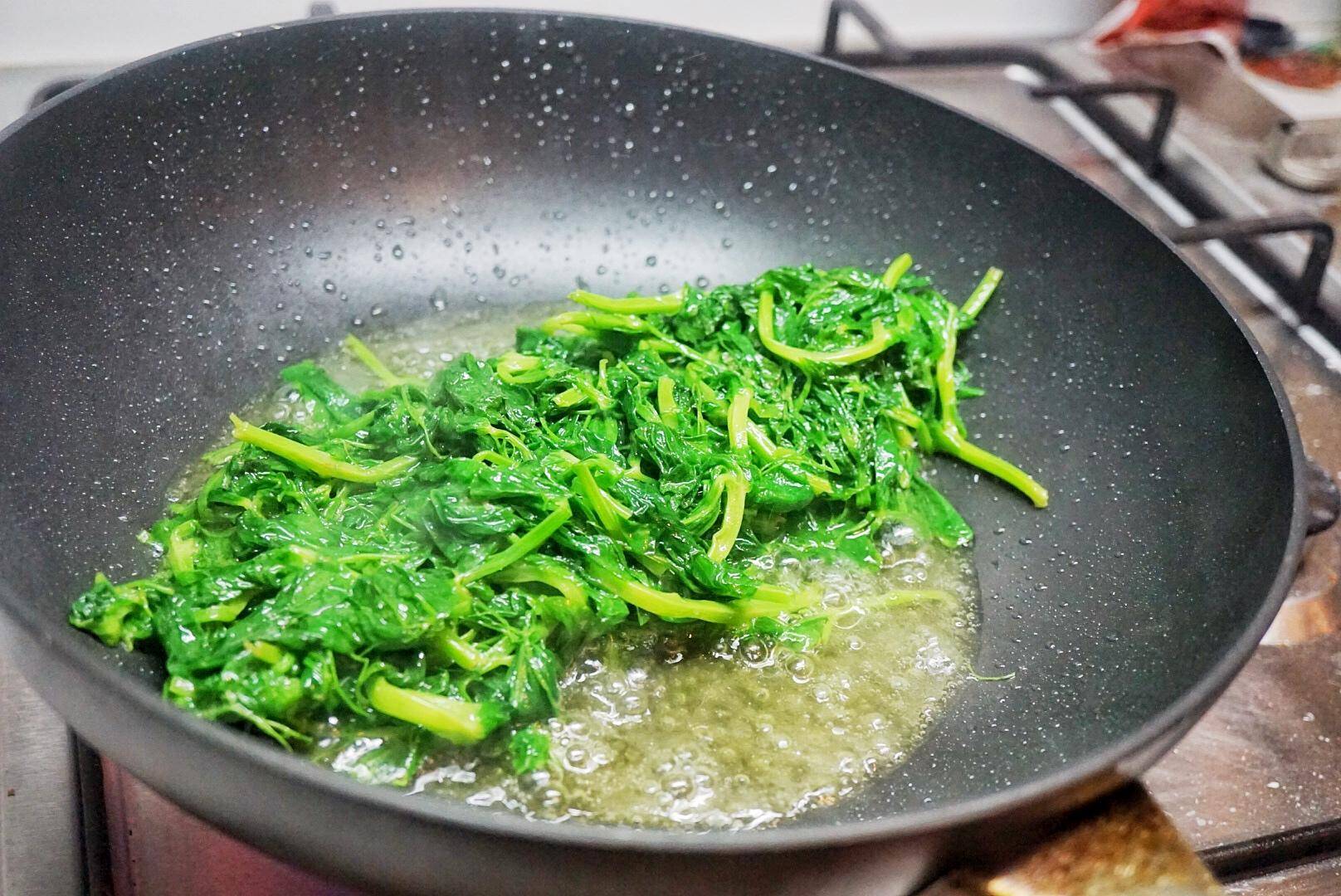 四川人最喜欢吃的几个素菜豌豆尖,重庆豌豆怎么吃好吃
