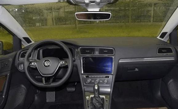 新款高尔夫最低优惠,高尔夫2023款降价优惠幅度