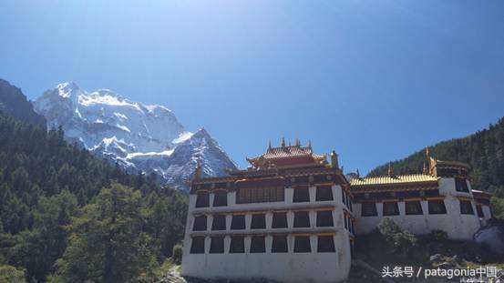 初秋洛克线实测Pioletjacket冲锋衣